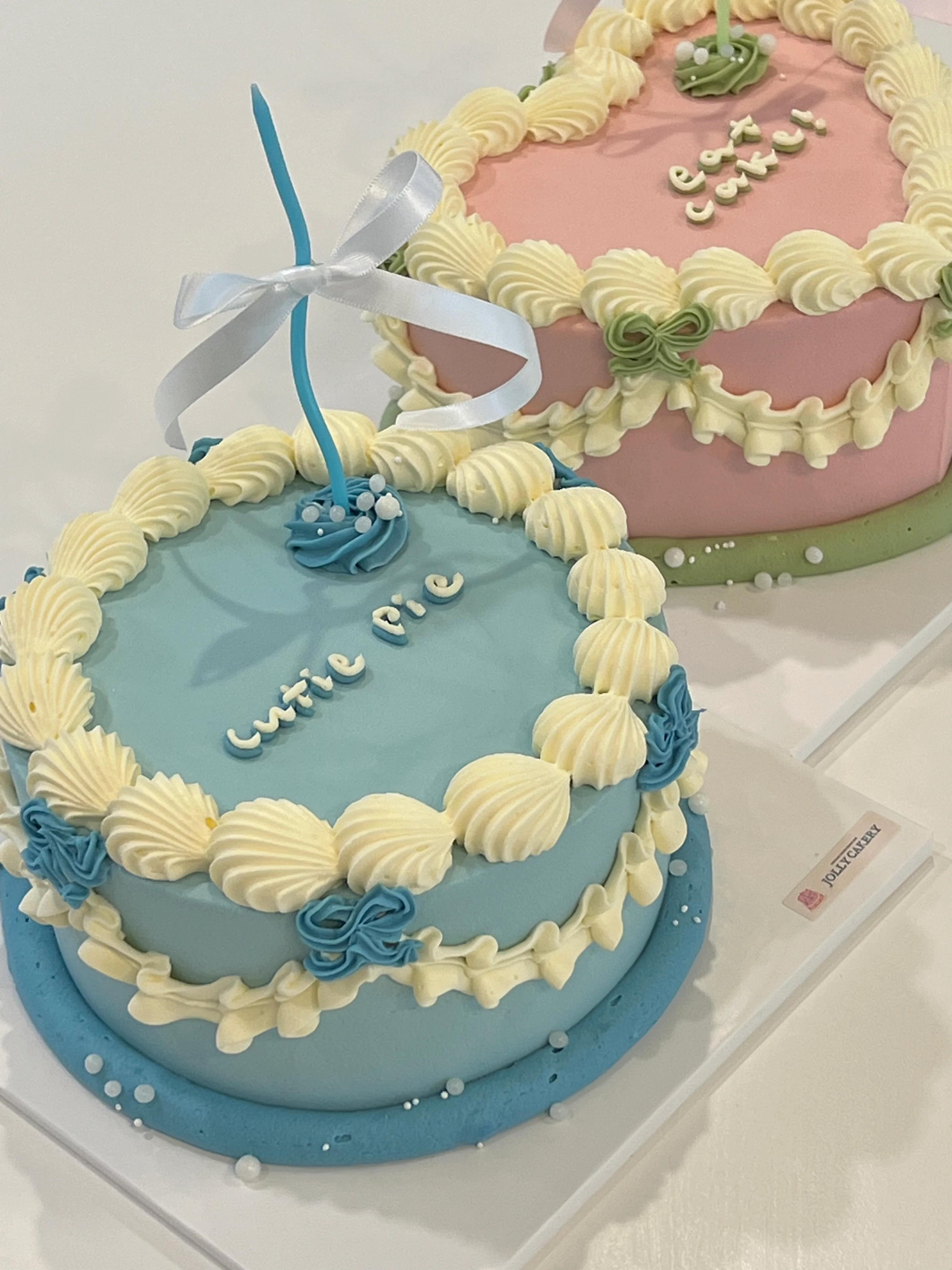 Jolly Designed Cakes